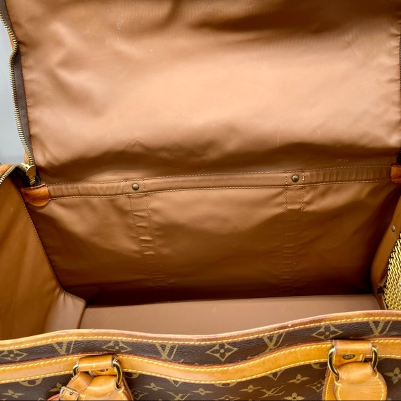 SOLD OUT Louis Vuitton Dog Carrier - Picture 14 of 16